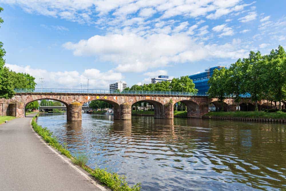 Du betrachtest gerade Saar-Mosel-Radweg: Etappen, Highlights und Tipps