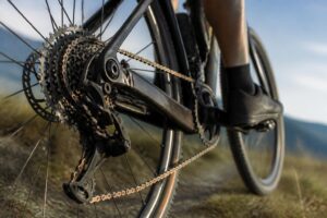 Mehr über den Artikel erfahren Fahrradkette springt beim Treten – daran kann es liegen